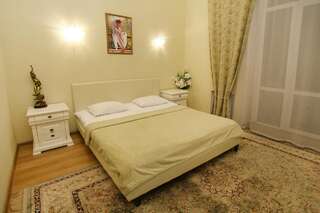 Отель Гостиница Екатерина Одесса Люкс-1