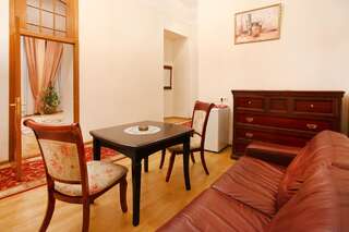 Отель Гостиница Екатерина Одесса Семейный номер с балконом-3