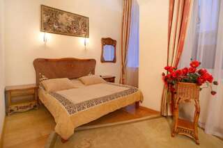 Отель Гостиница Екатерина Одесса Люкс-13